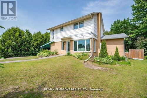 13 HIGHLAND CRESCENT  Deep River, ON K0J 1P0