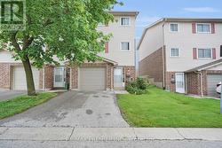 25 - 450 POND MILLS ROAD  London South, ON N5Z 4X2