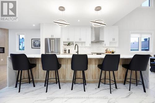 1709 Fisher Ave Avenue, Ottawa, ON - Indoor