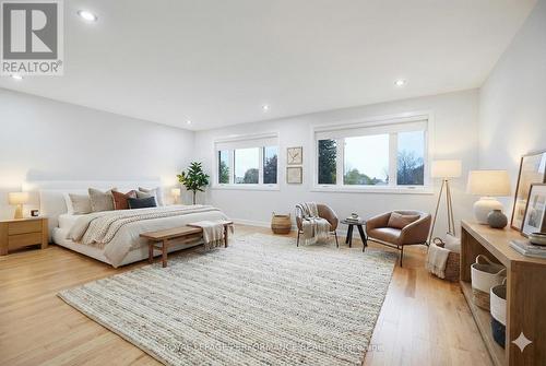 1709 Fisher Ave Avenue, Ottawa, ON - Indoor Photo Showing Bedroom