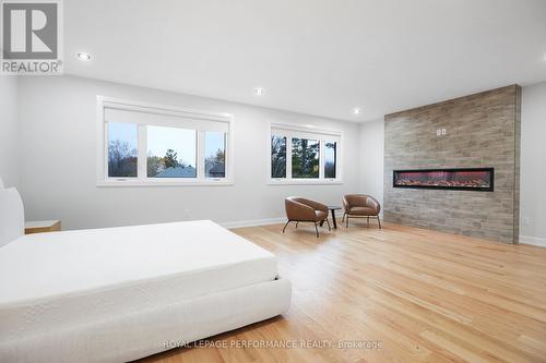 1709 Fisher Ave Avenue, Ottawa, ON - Indoor With Fireplace