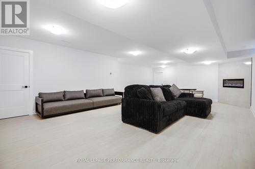 1709 Fisher Ave Avenue, Ottawa, ON - Indoor