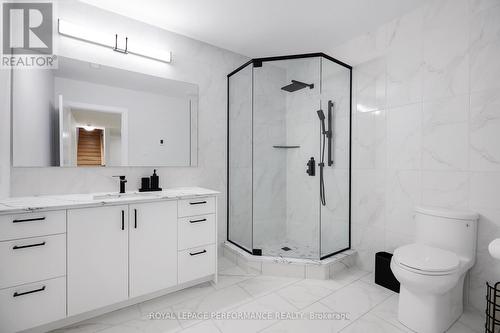 1709 Fisher Ave Avenue, Ottawa, ON - Indoor Photo Showing Bathroom