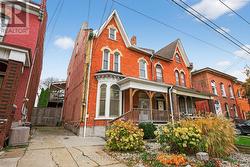 292 JOHN STREET N  Hamilton (Beasley), ON L8L 4P7