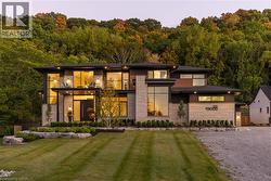 2005 YORK Road  Niagara-On-The-Lake, ON L0S 1J0