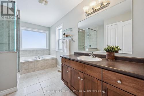 73 Amsterdam Crescent, Guelph (Pineridge/Westminster Woods), ON - Indoor Photo Showing Bathroom