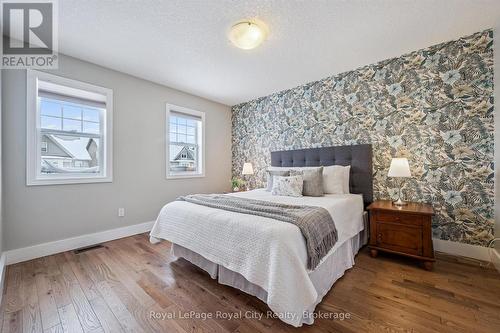 73 Amsterdam Crescent, Guelph (Pineridge/Westminster Woods), ON - Indoor Photo Showing Bedroom