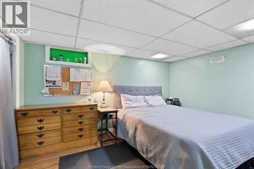 1077 Laporte, Windsor, ON - Indoor Photo Showing Bedroom