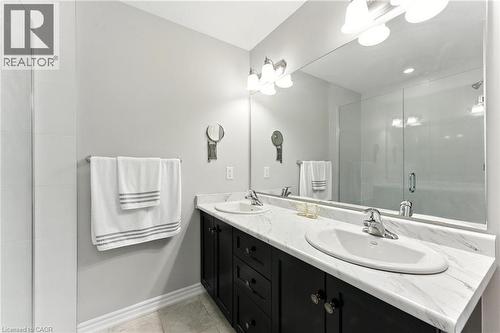 377 Glancaster Road Unit# 37, Ancaster, ON - Indoor Photo Showing Bathroom