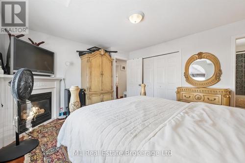 84 Porter Court, Guelph (Pineridge/Westminster Woods), ON - Indoor Photo Showing Bedroom