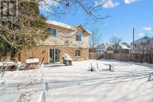 84 Porter Court, Guelph (Pineridge/Westminster Woods), ON - Outdoor