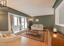 Comfortable living room - 