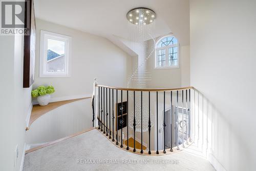 2252 Pine Glen Road, Oakville, ON - Indoor Photo Showing Other Room