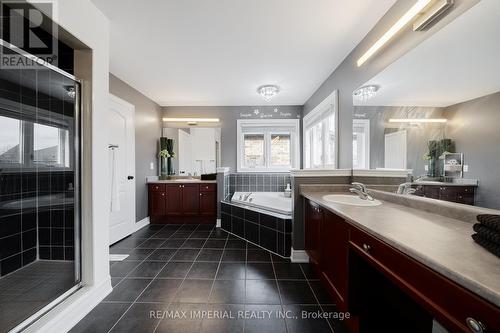 2252 Pine Glen Road, Oakville, ON - Indoor Photo Showing Bathroom