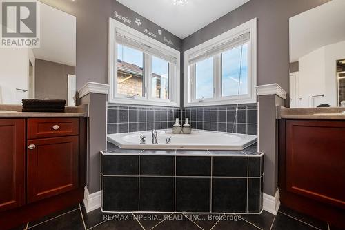 2252 Pine Glen Road, Oakville, ON - Indoor Photo Showing Bathroom