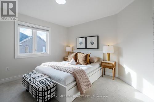 2252 Pine Glen Road, Oakville, ON - Indoor Photo Showing Bedroom