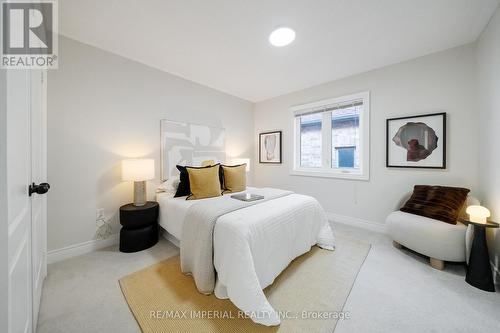 2252 Pine Glen Road, Oakville, ON - Indoor Photo Showing Bedroom
