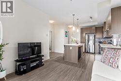 Open-concept layout - 