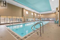 Large indoor swimming pool - 