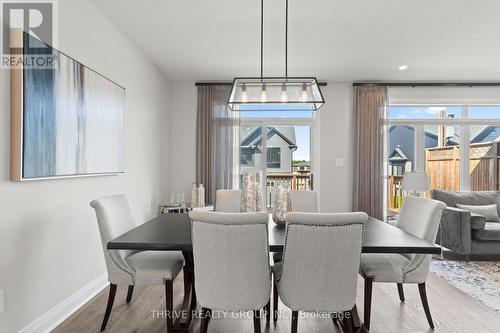 148 - 2261 Linkway Boulevard, London South (South A), ON - Indoor Photo Showing Dining Room