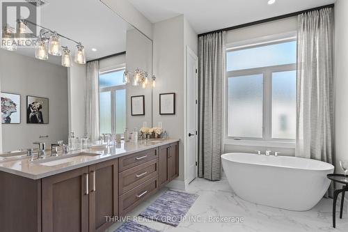 148 - 2261 Linkway Boulevard, London South (South A), ON - Indoor Photo Showing Bathroom