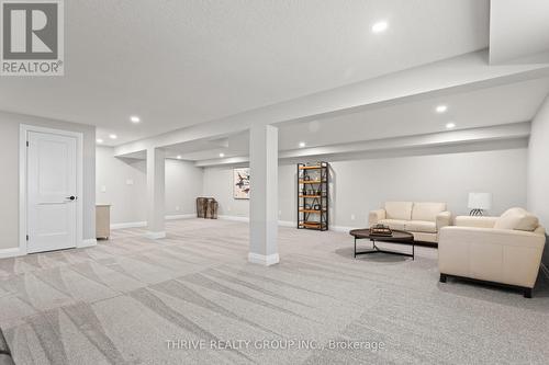 148 - 2261 Linkway Boulevard, London South (South A), ON - Indoor