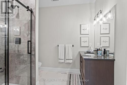 148 - 2261 Linkway Boulevard, London South (South A), ON - Indoor Photo Showing Bathroom