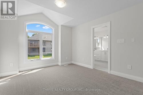 40 - 2261 Linkway Boulevard, London South (South A), ON - Indoor Photo Showing Other Room