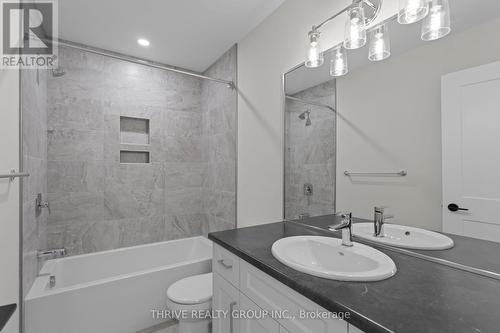 40 - 2261 Linkway Boulevard, London South (South A), ON - Indoor Photo Showing Bathroom