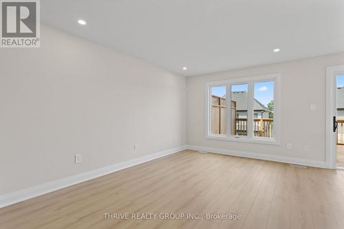 40 - 2261 Linkway Boulevard, London South (South A), ON - Indoor Photo Showing Other Room