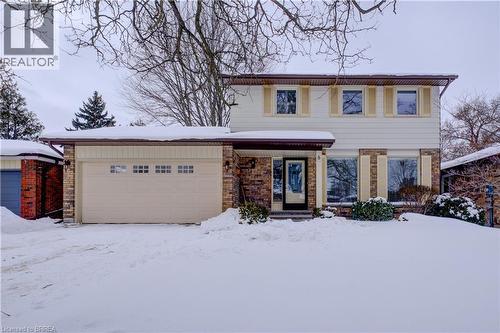 8 WILDFLOWER Lane  Brantford, ON N3R 6B4