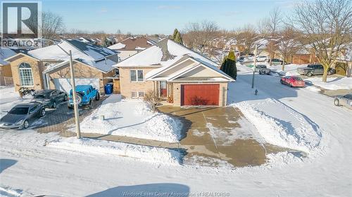 11184 SPRINGHOLLOW DRIVE  Windsor, ON N9P 1N3