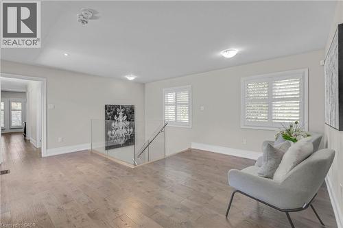 958 Beach Boulevard, Hamilton, ON - Indoor