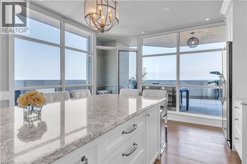 1237 North Shore Boulevard E Unit# 1201, Burlington, ON - Indoor