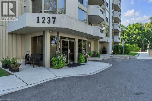 1237 North Shore Boulevard E Unit# 1201, Burlington, ON - Outdoor