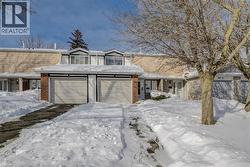 54 NICKLAUS Drive  Hamilton, ON L8K 6H3