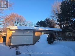 23 PARMBELLE CRESCENT  Toronto, ON M3A 3G5