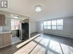 304 - 276 ST CLAIR AVENUE W  Toronto, ON M4V 1R9