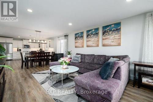 9 CARDINAL COURT  Brighton, ON K0K 1H0