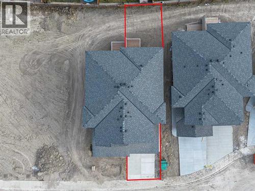 90 Heritage Circle, Cochrane, AB - Outdoor