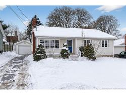 14 Carney AVE  Moncton, NB E1C 4H5