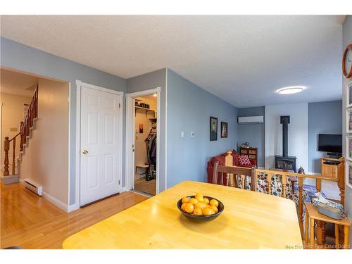 20 Gloucester Cres, Fredericton, NB 