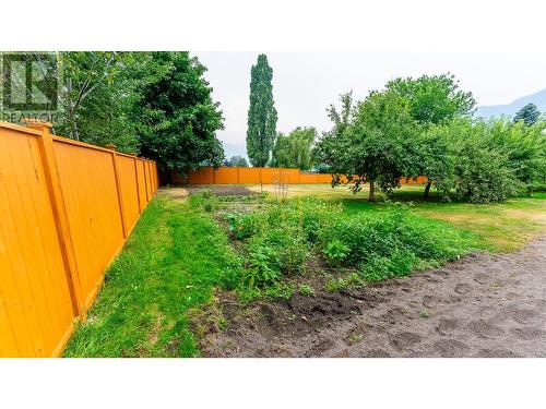 1416 Silver Sands Road, Sicamous, BC - Outdoor With Backyard