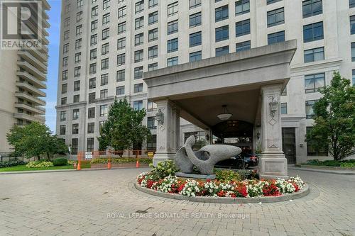 707 - 9235 JANE STREET  Vaughan, ON L6A 0J8