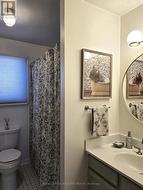Main floor 4pc bathroom - 