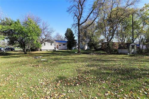 71 #7 Highway S, Teulon, MB - Outdoor