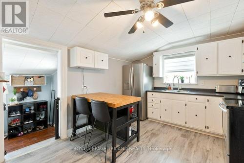 80 Edward Street, St. Thomas, ON - Indoor Photo Showing Kitchen