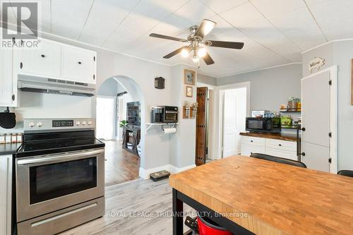 80 Edward Street, St. Thomas, ON - Indoor Photo Showing Kitchen