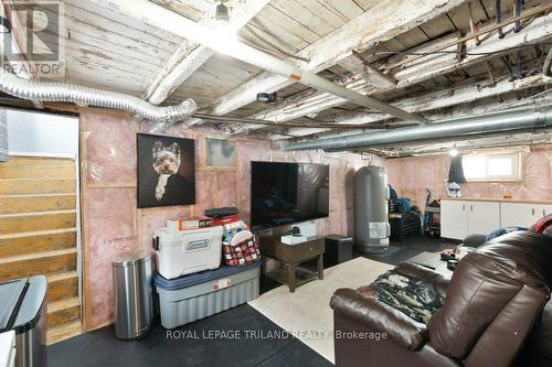 80 Edward Street, St. Thomas, ON - Indoor Photo Showing Other Room