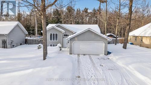 39 St. Laurent Boulevard, Tiny, ON - Outdoor